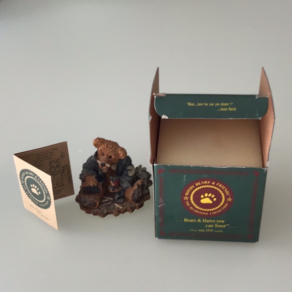 BOYDS BEAR AND FRIENDS COLLECTION